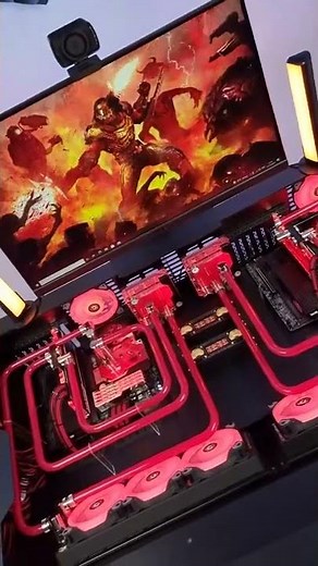 GAMING DESK PC BUILD! 😍