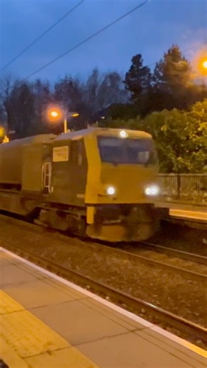 Network Rail MPV Springburn to Mossend Down Yard passing Hamilton West #trainspotting #hamiltonwest