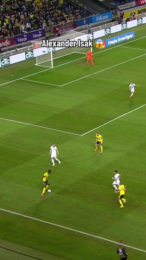 Alexander Isak's Stunning Goal for Sweden