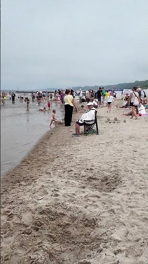 Plaża w Kołobrzegu - DUŻO LUDZI! | Lato 2025