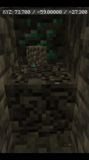 The proper way to mine in minecraft #minecraft #gaming