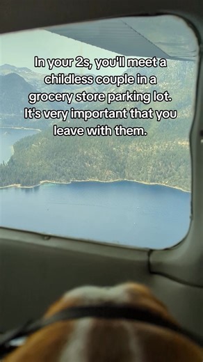 This trend but make it BEAGLE. (Best decision ever.) #rescuedog #airbeagle #dogs #beagles | Rumi the Beagle