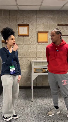 Sometimes all it takes is a phone call. 🥹❤️ Tag someone you love in the comments and tell them why they mean so much to you! ⬇️ | Middlesex College