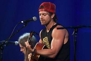 Lyrics Uncovered: Kip Moore, ‘Running for You’