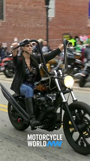 Handling This Motorcycle Handlebars Like a Pro #motorcycles #moto #bikelife