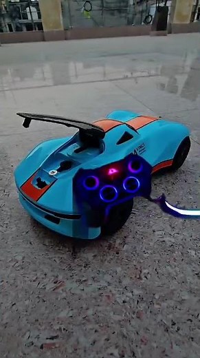World’s Craziest 360° Rotation RC Car! Smoke Spray + Gesture Control 🤯
