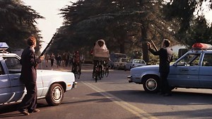 5.3K views · 63 reactions | Our lawn screen is up, and we're ready to kick off our summer movie nights this Wednesday. First up is E.T. The Extra-Terrestrial with the Chicago Symphony Orchestra playing the score!  Tickets available here --> https://bit.ly/2N1E1FZ | Ravinia Festival | Facebook