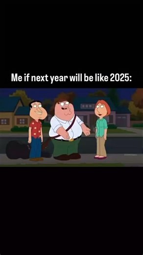 youngstewie | 日本正利用壓電磁磚將腳步轉化為電能。這些瓷磚能夠捕捉腳步的動能。行走時，你的體重和運動會對瓷磚施加壓力，瓷磚會發生輕微彎曲，產生機械應力。磁磚內部的壓電材料會將這種應力轉化為電能。每走一步都會產生少量電荷，數百萬步累積起來產生的電量足以驅動LED燈、數位顯示器和感測器。在澀谷站這... | Instagram