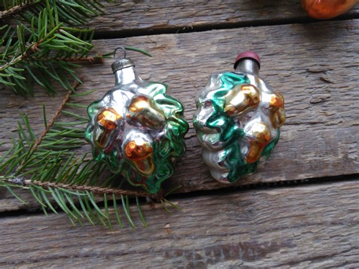Vintage Soviet Glass Christmas Ornaments, Set of 2 Golden Acorns on Oak Leaves, USSR Mercury Glass Baubles, Mid-century Forest Holiday Decor - Etsy