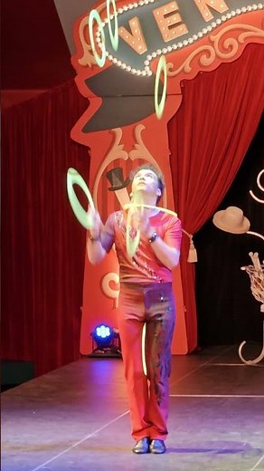 The Best Juggling Performance You’ll See in Arizona This Year