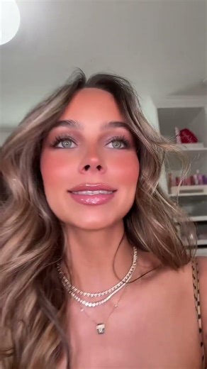 21 min reviewing new viral makeup is up now 🤗❤️ #short #shorts #adisonjustis