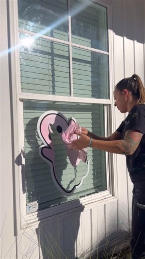 Lacey Crime | NC Muralist on Instagram: "I removed these two paintings in the same day, so same weather, same paint, same number of layers…my only guess on how easy it was to remove the first one was that beautiful sun causing the latex to stretch and peel like that. But I always get excited when I see the paint peeling off the window, so satisfying. 😍"