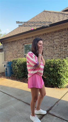 He did good. Love this size (medium) for weekend trips. @QVC, Inc | bag for women