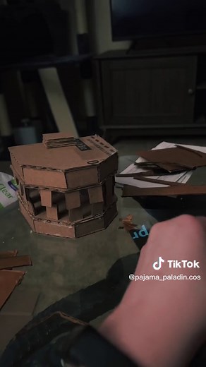 This was a fun weekend project 🖤 hope this helps #mangle #manglecosplay #manglecosplayfnaf #cosplaytutorial #fnaf #fnafcosplay #fnafmangle