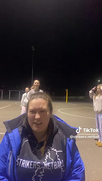 Guessing team names 😂#fyp #netball #netballtok #princess 👉👈