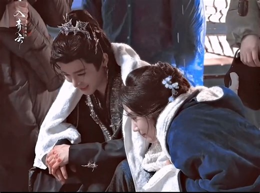 Dramadazz on Instagram: "Love in the clouds BTS ❤️ #HouMinghao #loveintheclouds #Luyuxiao #yuchengen #quanyilun #cdrama #fyp #foryou #Neohou #侯明昊 #loveambition #netflixandchill #trending #chineseactor #ost #fangsoffortune #explorepage #cdramamemes #viralreels #Jibozai #cdramas"