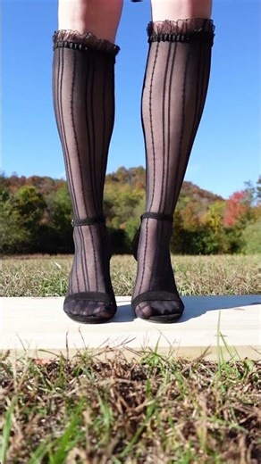 ASMR Fast Heel Tapping 💥 Is this your favorite sound? #asmr #asmrsounds #asmrheels #asmrtingles