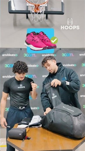 🎒 EVERYTHING FITS IN THE HOOPS BACKPACK