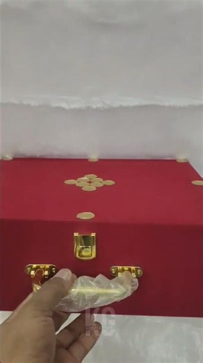 Velvet Gift Box #konofigiftbox #meesho #giftpackaging #handmade #homedecor #mrbeast #unboxing #candy