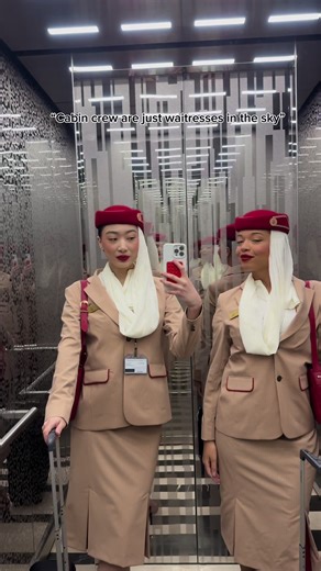 #cabincrewstories #emirates #emiratesairlines #emiratescabincrew #emiratestrainingcollege #emiratestraining #cabincrew #cabincrewlife