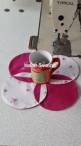 37K views · 492 reactions | CREAT a Beautiful Quilted Table Topper with These Simple Trick #quilting #quiltingforbeginners #quiltingpatterns #modernquilting | Indah Sewing | Facebook