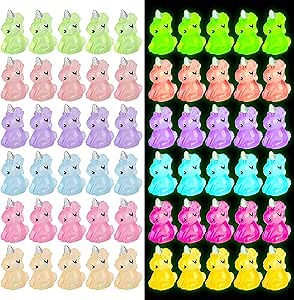 100 PCS Mini Resin Unicorn Luminous Tiny Unicorn Miniature Figurines Glow in The Dark Mini Resin Animals Suitable for DIY Cake Ornaments Crafts Moss Landscape Decoration