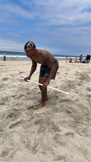 The Guys 💯 They on That 🔒 Beach Training is one of the best workouts for Athletes considering how safe and effective they are. Benefits ⬇️ (Moving in sand helps develop explosive power which is crucial for changing direction) • Increase Agility & Balance (The unstable surface of the sand forces players to constantly adjust and stabilize their bodies.) • Injury Prevention (Low Impact Training) | D.C.Athletics