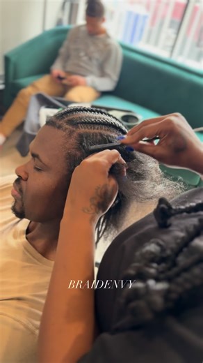 6.6K views · 207 reactions | Vibe out with us  featuring Shavon, one of our BraidEnvy pros! And big welcome to MELY, our newest stylist  Book with her now and get 25% off selected styles-discount taken at checkout. Book Under Natural Hair 8 Stitch Braids | Braid Envy | Facebook