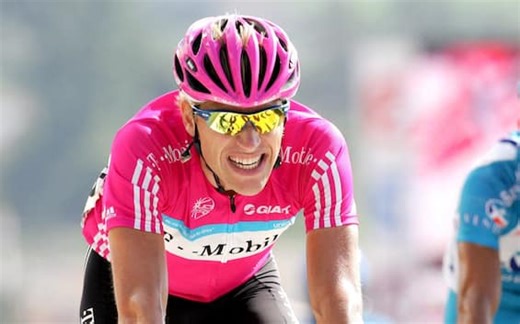 Chi era Samuele Privitera, ciclista morto dopo una caduta nel Giro della Valle d'Aosta