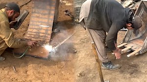 Amazingly Skillful Construction of a Mini Excavator Bucket