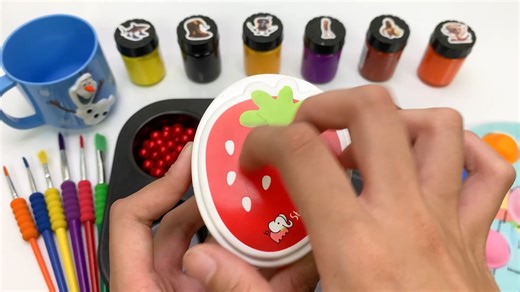 满意的视频l DIY如何从绘画制作彩虹棒棒糖和魔法光泽水果