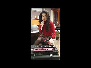 BOSS RC-300 Loop Station Unboxing + Demo