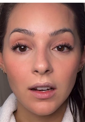 Nueva moda de Mariel, pijama que se le vean las axilas 🤣 #mariel #mariana #fyp #baby #babiesoftiktok