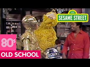 Sesame Street: C-3PO And R2D2 Visit Sesame Street