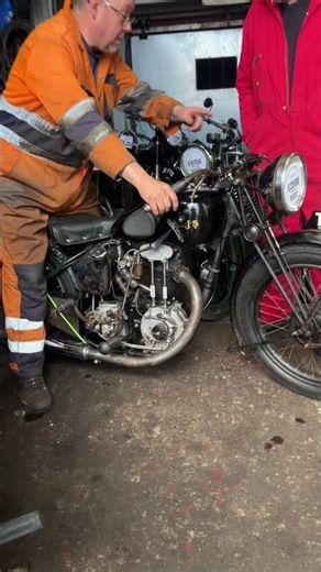 1936 AJS Model 12 #classic #ajs #vintagemotorcycles #mechanic