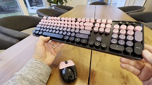 Watch Review of MOFII Wireless Keyboard and Mouse on Amazon Live
