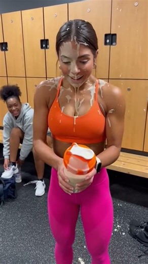 Her secret muscle recipe tutorial went very wrong 😭\n\nNo people or animals were harmed in this video