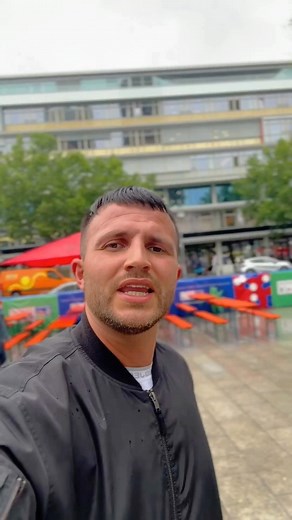 🚨 Thinking about a career in security? Here are 3 reasons why getting your SIA Licence is the best move you can make! 💼🔐 | GET LICENSED