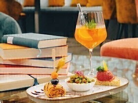 Häppchenweise Bücher genießen - Krimis unter der Sonne - Reservix - dein Ticketportal