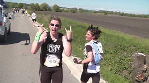 5K views · 38 reactions | A race with no finish line. A car in pursuit. What will your catcher car story be?! Sign up here to World Run and end your race in style. https://registration.wingsforlifeworldrun.com/gb/en/cambridge/single#/participant 100% OF EVERY ENTRY FEE GOES TO SPINAL CORD RESEARCH. | Up & Running UK | Facebook