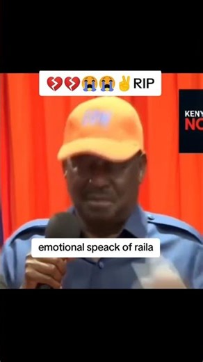 raila crying 😭 before the people during is speack,,Rest