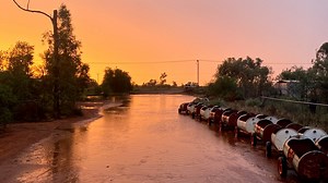 Remote Indigenous communities spared by Cyclone Ilsa but evacuees unable to return home