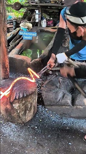 This is how to straighten coil springs manually...