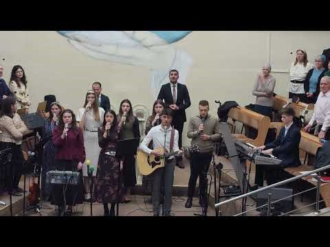 Sfant Sfant Sfant in cer se canta sfant tineri din biserica benticostala betleem orastie 29.03.2026