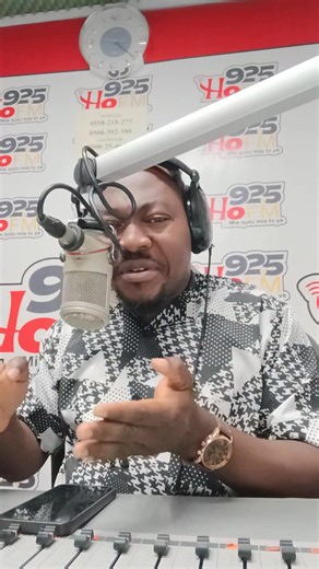 I don't know why i love this job. I wanted to bow out sometime ago 2014 but.... I want to also receive good salary laaaa. | Polymath Agbanyo McAnthony Gee