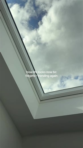 Exploring My Vintage Fidget Toy Collection