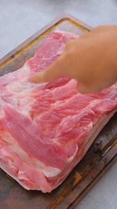 Lâu rồi mới làm lại công thức heo quay bằng nồi chiên không dầu mà không cần xăm da hay quấn giấy bạc, sẵn làm bánh mì heo quay ăn hơi bị dính luôn | Nhân cook #nhanxphanh #cooking #trending #watch #watches | let Nhân cook