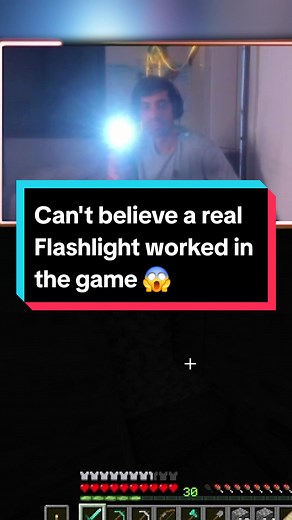 Real Flashlight Surprise in Minecraft Gameplay!