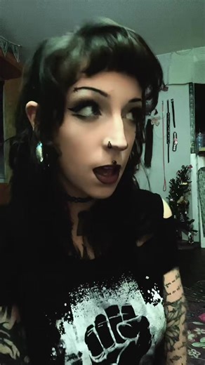 l0ve.aval0n (@l0ve.aval0n)’s videos with original sound - ️