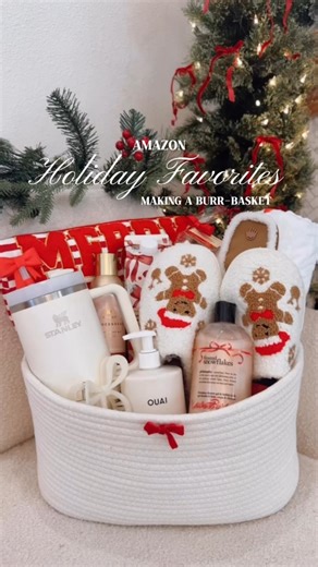 Watch Holiday Gift Basket #giftideas #giftideasforher #giftbasket on Amazon Live